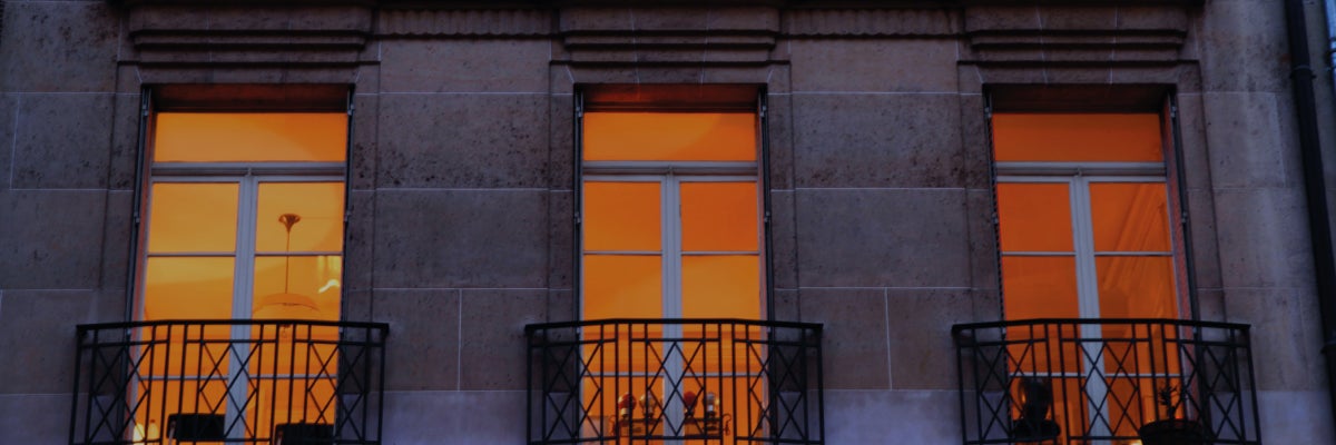 Fenêtres d'appartements parisiens